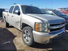 (LOCAL PICKUP ONLY) Back Glass Fixed Non-heated Fits 07-14 SIERRA 2500 PICKUP 59
