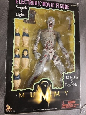 THE MUMMY ELECTRONIC MOVIE FIGURE. 1998 Toy Island 12