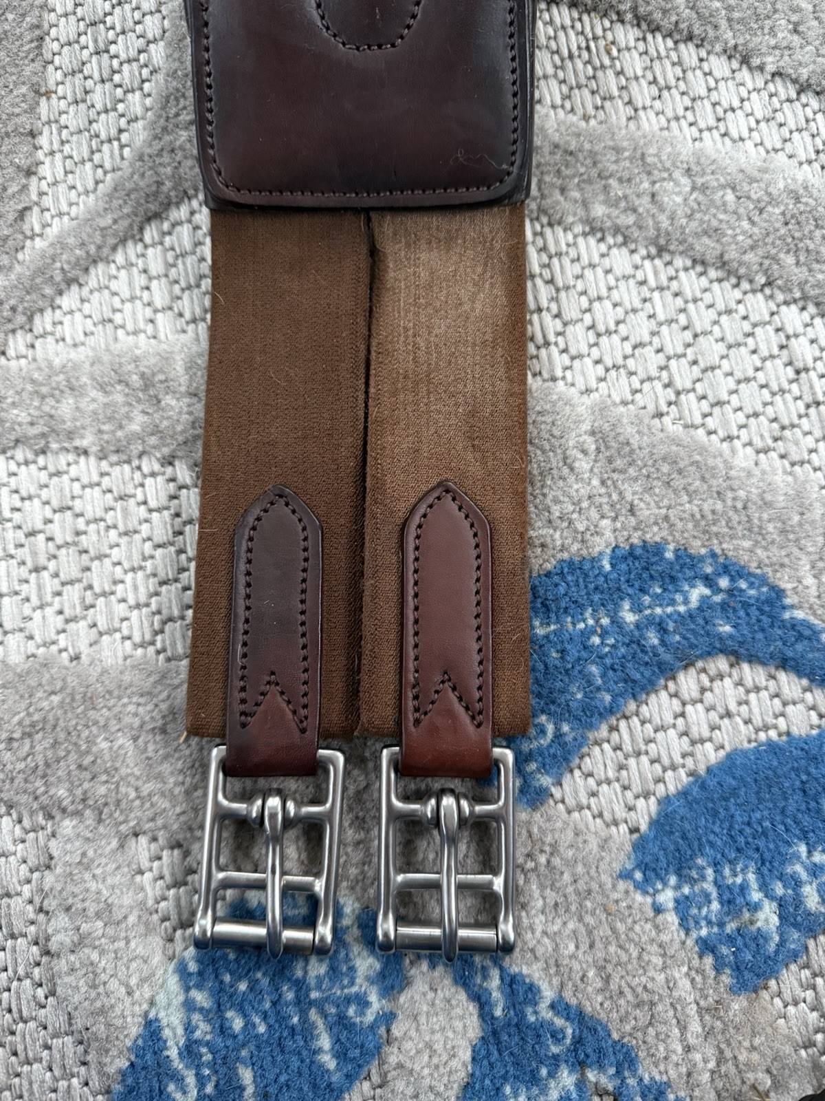 40” Total Saddle Fit  All Leather Girth size 40 Brown