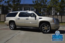 2007 Escalade ESV LUXURY AWD NAV BK/CAM S/ROOF HWY MILES