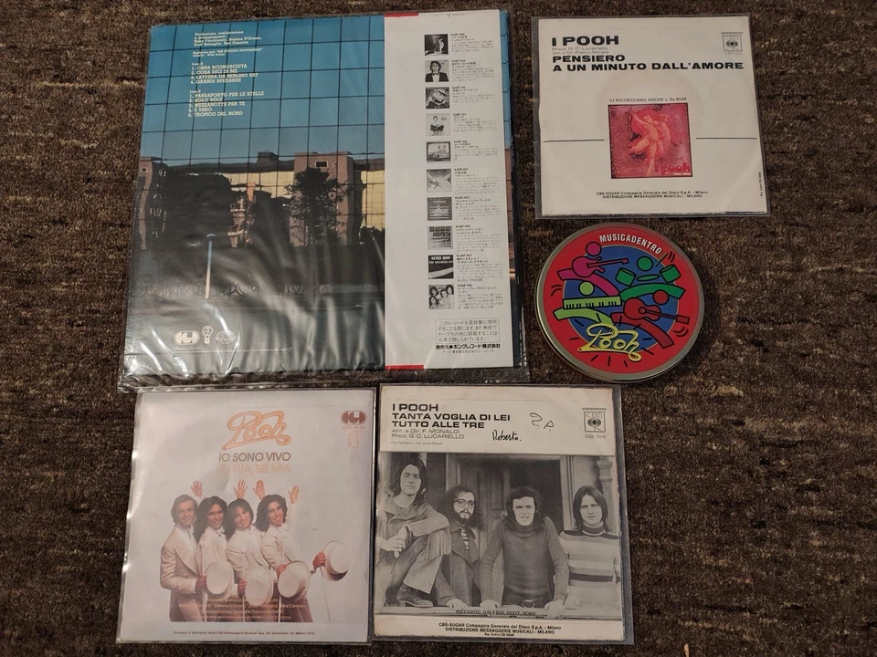 Pooh Lotto Vinili E Rarità Come Da Foto . - Immagine 2 di 3