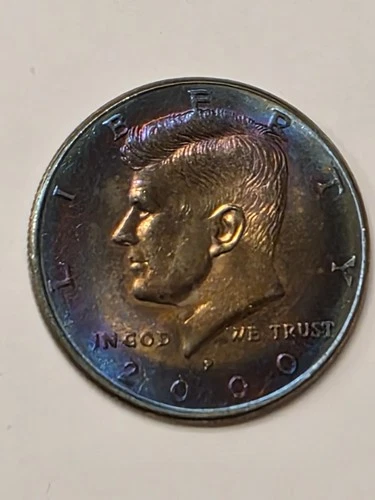 MONSTER TONER :  2000 KENNEDY P HALF   BU 50c Clad Coin    *** AMAZING TONER***