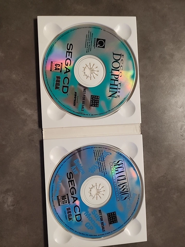 Ecco the Dolphin y Sega Classics Sega CD (RARO) Foto 2 de 3