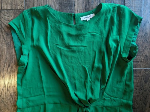 Monday Fun Womens Button Back Blouse from Stitch Fix Solid Kelly Green Sz S NWOT - Picture 2 of 15