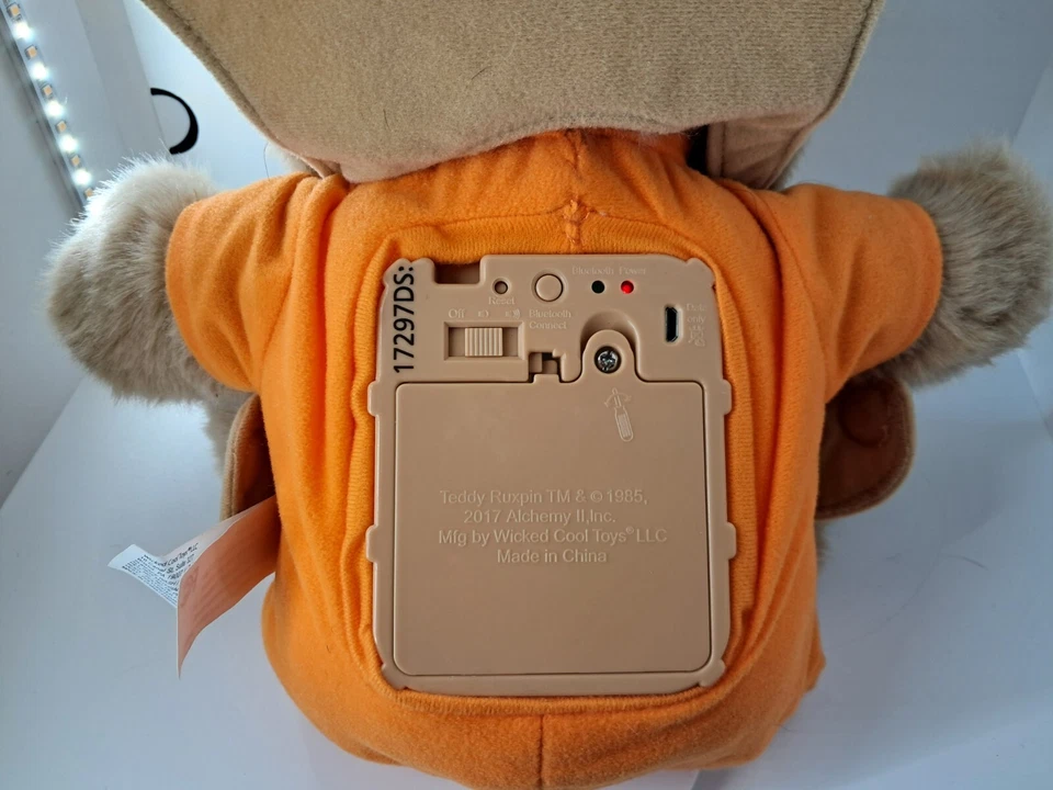 Oso de narración animado Teddy Ruxpin 2017 Bluetooth LCD ojos probado funciona Foto 4 de 4