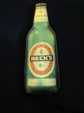 INSEGNA LUMINOSA BOTTIGLIA BIRRA TEDESCA IMPORTATA BECKS VINTAGE ALTEZZA 25,75” OTTIME CONDIZIONI!