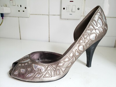 NINE WEST CALANDRA SILBER TAUPE LEDER PUMPS PUMPS HEELS SCHUHE GRÖßE UK 7 EU 40
