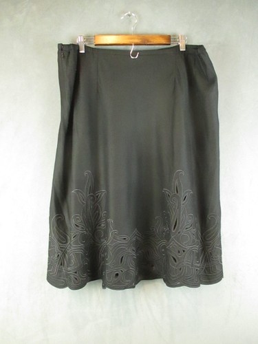 Talbots Skirt Womens 20W Black Wool Embroidered Cutout A Line Lined Midi Italy - Picture 3 of 12