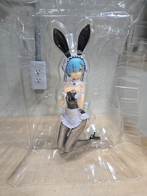 Re:Zero Rem Bunny Figure 1/4 Scale PVC Maid Statue Anime Collectible
