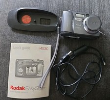 Kodak Easy Share DX4530 5.0 MP Zoom Digital Camera Gray W/Manual, Charging Chord
