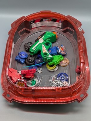 Beyblade Burst Turbo Arena Rot +  Beyblades und Sonstige Zubehör 