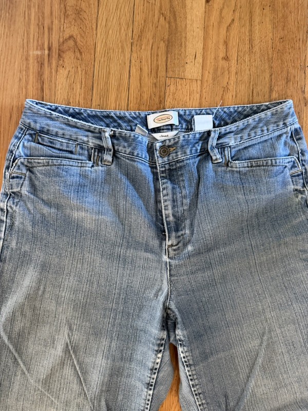 Talbots Jeans Women 12 34x29 Blue Light Wash Straight Leg Mid Rise Stretch Denim
