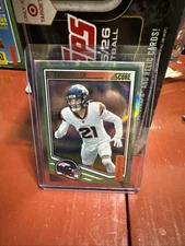 2025 Score - Riley Moss #251 Circular /299