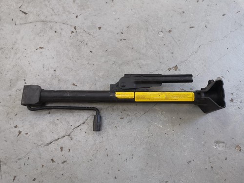 BMW 8 SERIES JACK E31 COUPE 09/90-12/99 90 91 92 93 94 95 96 97 98 99