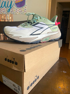 Diadora Equipe Sestriere-XT Men's Low Top Lace-Up Trail Sneakers Colorblock