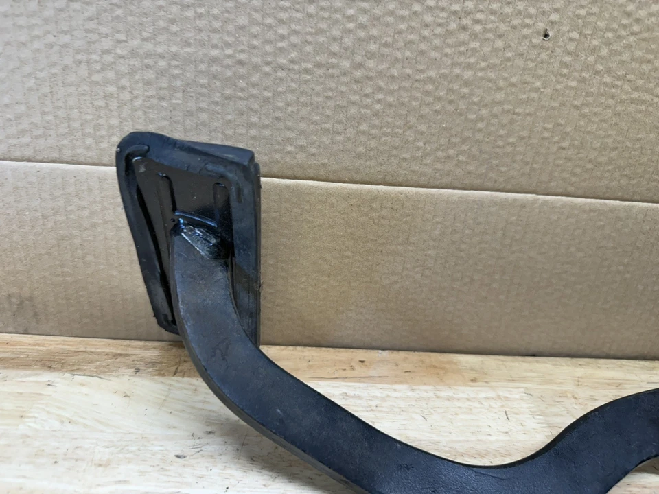 GMT400 1988 K2500 K3500 HYDRO BOOST PEDAL DE FRENO CHEVY GMC CAMIÓN SUBURBANO Foto 4 de 4