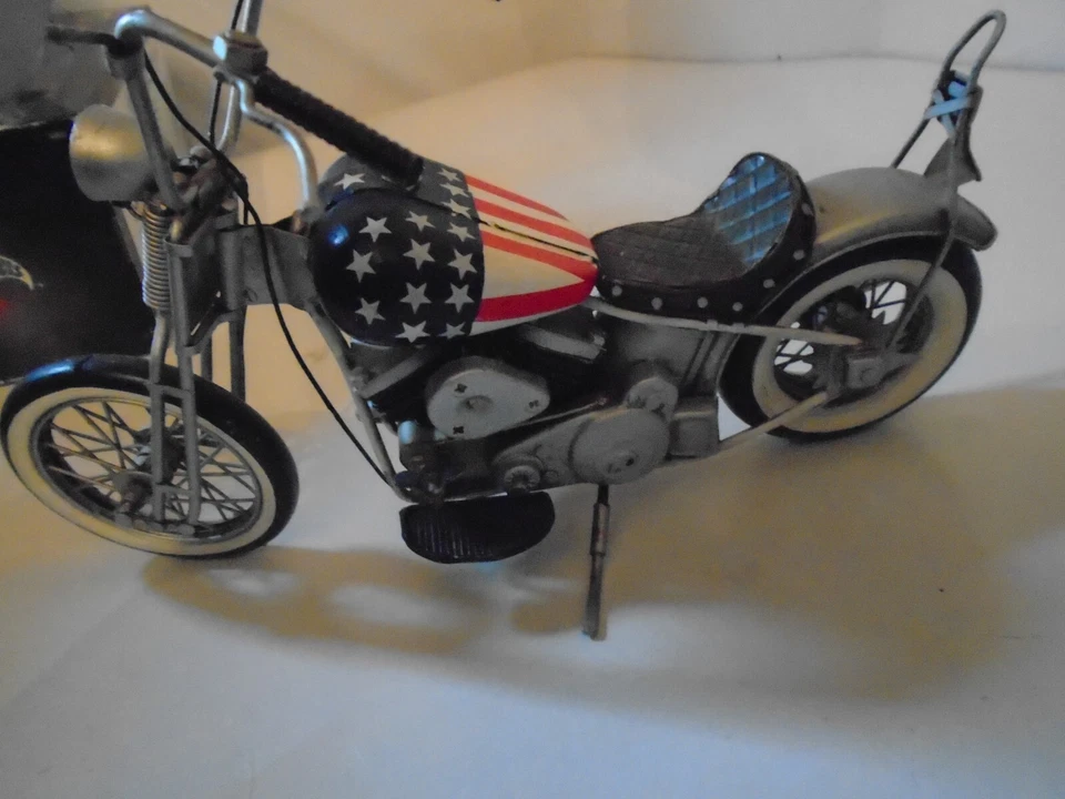 Motorcycle tin Metal Art Sculpture Figurine Decor 13" x9" USA flag Gas tank - Image 3 of 4