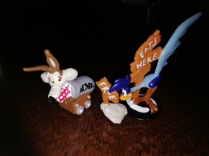 peluche correcaminos looney tunes