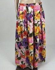 Vintage 70's Unbranded Women's Skirt 31 in Waist Cotton Floral A-Line Zip D4-26