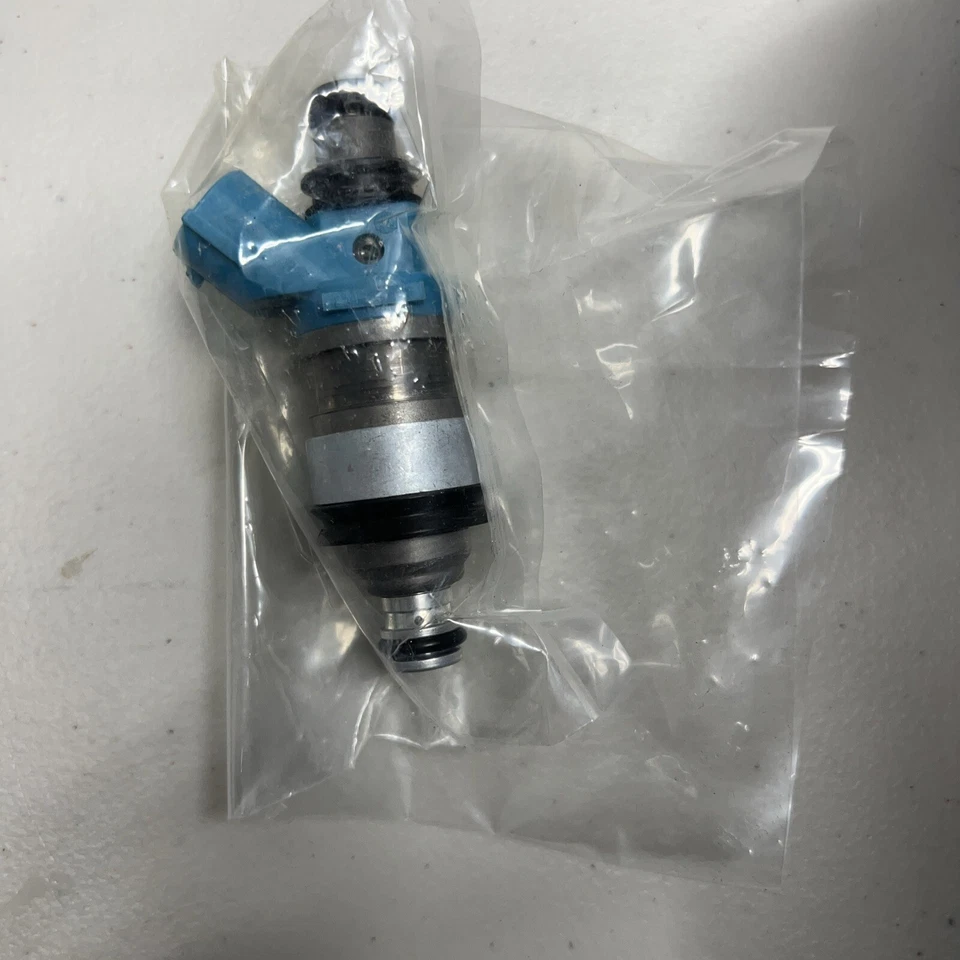 Inyector de combustible BWD 57627 se adapta a: Toyota Camry, Sienna, Solara, ES300 Foto 3 de 3