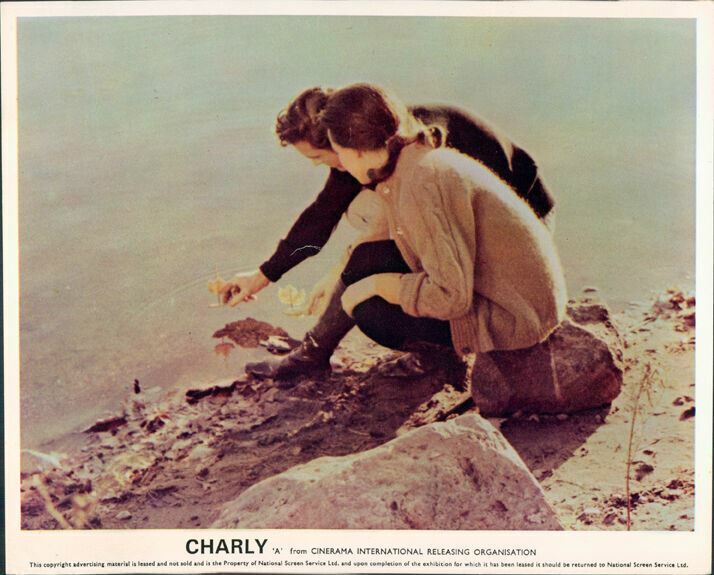 CHARLY CLIFF ROBERTSON CLAIRE Indianapolis Mall BRITISH New arrival CARD LOBBY BLOOM