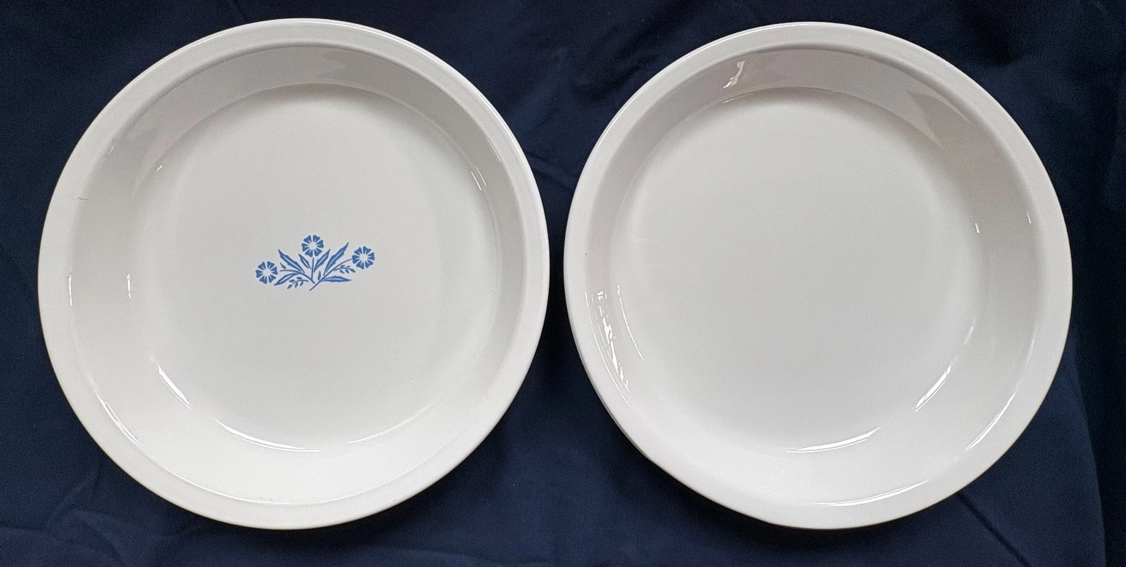 Corningware pie plates, blue cornflower and plain white, set of 2, 9"
