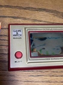 Nintendo Game & Watch OCTOPUS OC-22 Hand Held WORKING W/ New Batteries *NR*