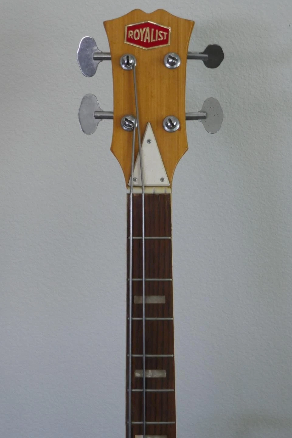 Picture 4 of 24