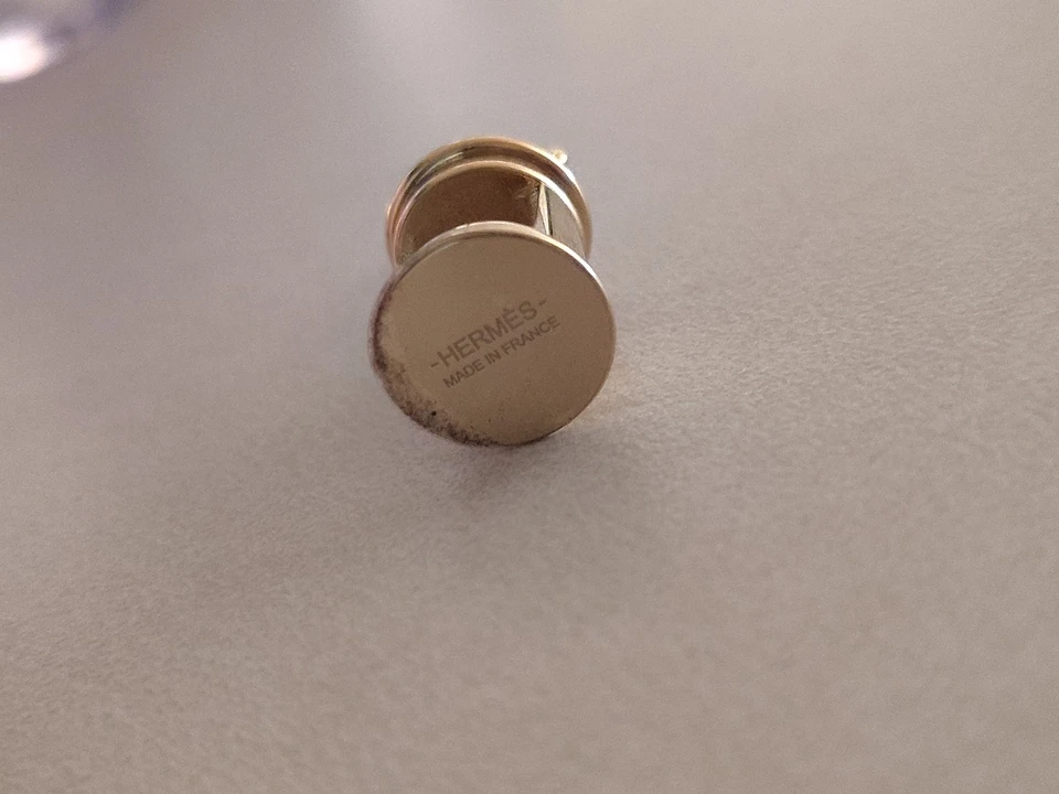 AUTÉNTICO COLGANTE LINTERNA HERMES - HERRAJES EN TONO DORADO - NUEVO EN CAJA Foto 3 de 4