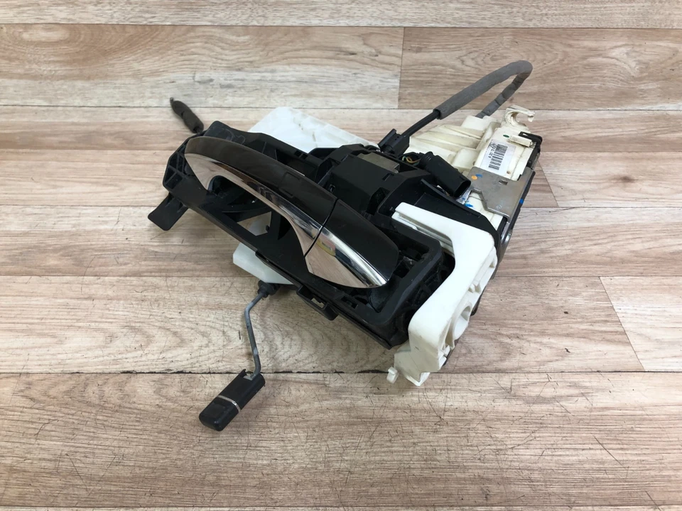 MERCEDES BENZ OEM W221 S550 S600 TRAVA DO ATUADOR DA PORTA LATERAL DO PASSAGEIRO DIANTEIRO 3 - Imagem 2 de 4