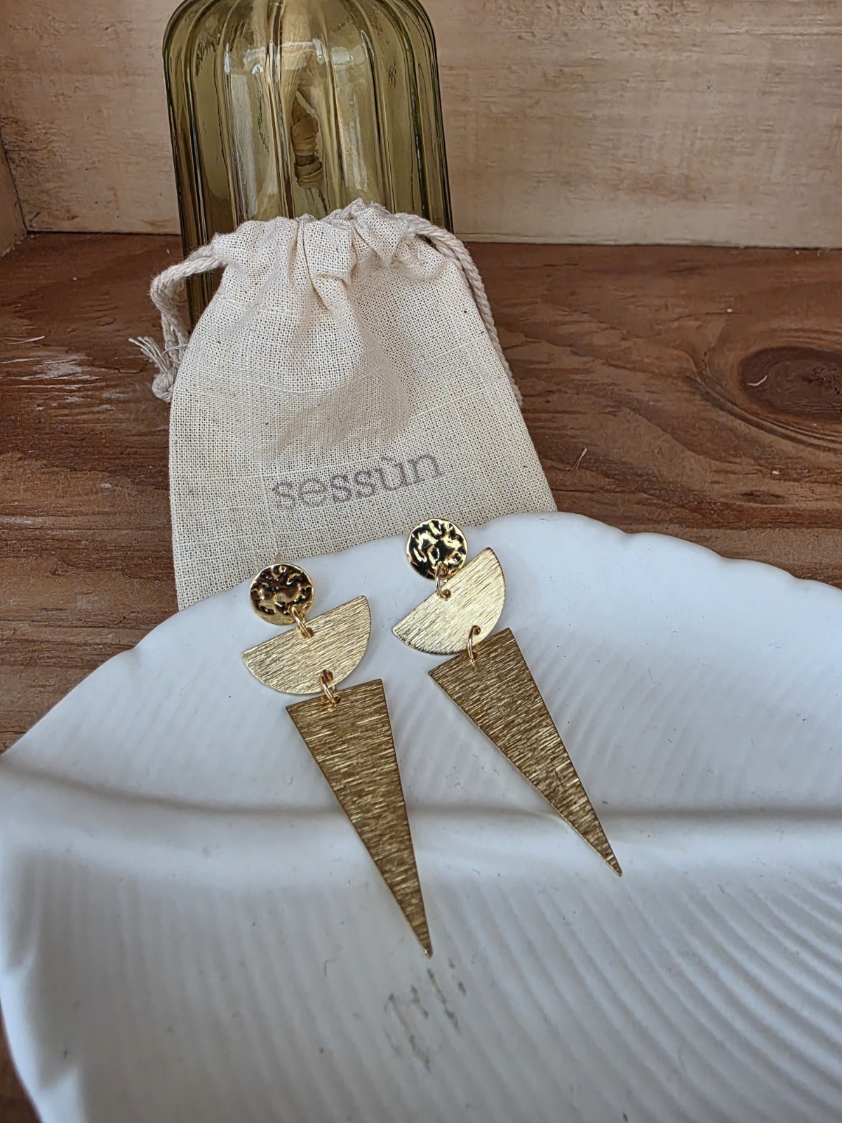 Boucles d'oreilles géométriques Sessùn bijoux d'oreilles dorés pour femme moderne
