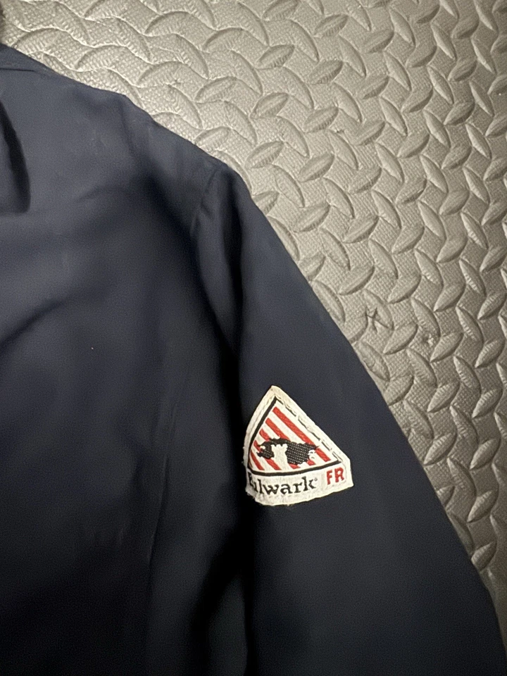 Chaqueta Bulwark para hombre L Excel FR azul pato cómodo tacto ropa de trabajo resistente al fuego Foto 2 de 4
