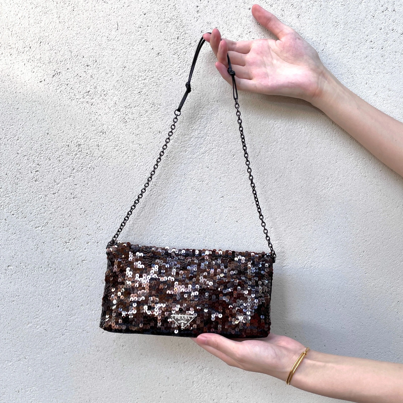 RARA☆☆☆Autentica borsa a tracolla PRADA paillettes marrone mini triangolo logo catena