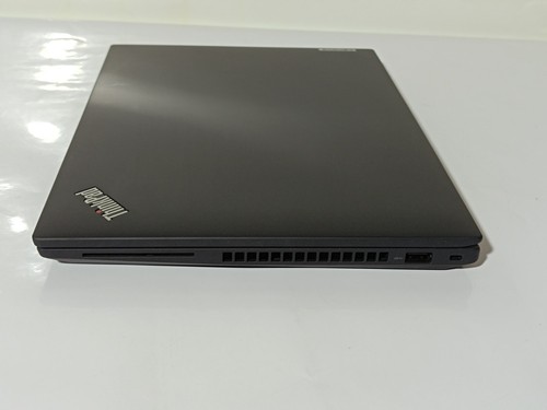 Lenovo ThinkPad P14s G3 14", i7-1260P, 16GB RAM, 1TB m.2 NVIDIA T550 _1,88_6 - Photo 6/10