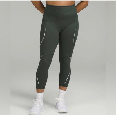 Lululemon 8 Base Pace  Women s Olive Green  Reflective Seam Crop  Leggings 6