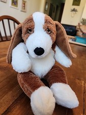 Animaland Bassett Hound Dog Plush Stuffers 2006 Stuffed Animal Zipper