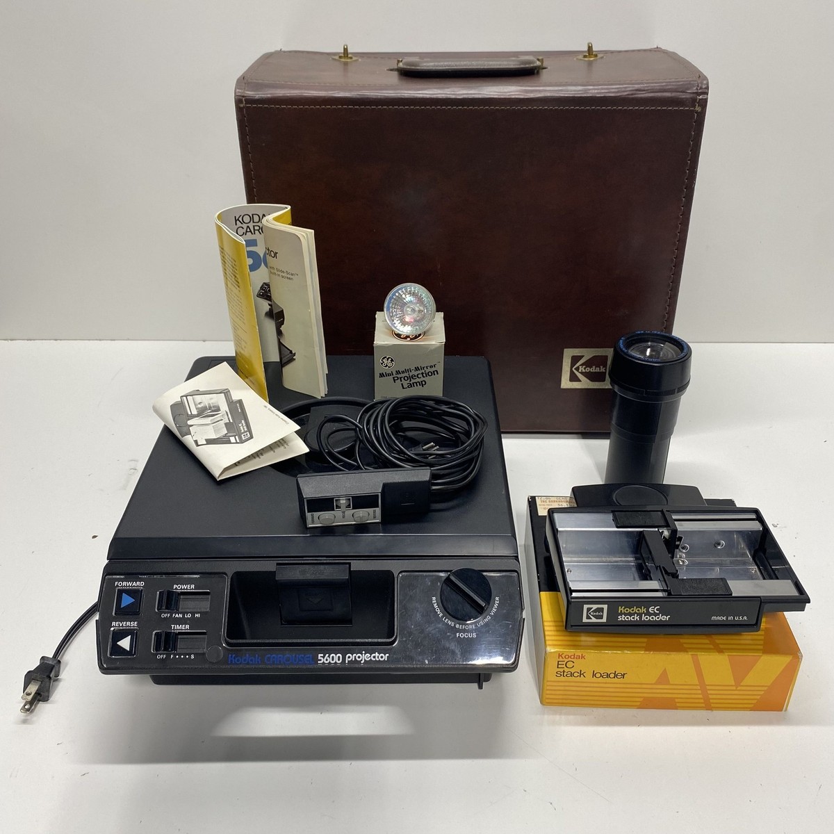 Kodak 5600 Carousel Slide Projector for sale online | eBay Kodak 5600 Carousel Slide Projector for sale online | eBay