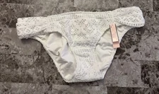 NWT VICTORIA'S SECRET WHITE OVERLAY CROCHET RUCHED KNOCKOUT BIKINI BOTTOM SWIM
