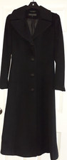 Tahari Stylish Overcoat Black Angora Wool Figure Fitting Long Trench Coat Size 2