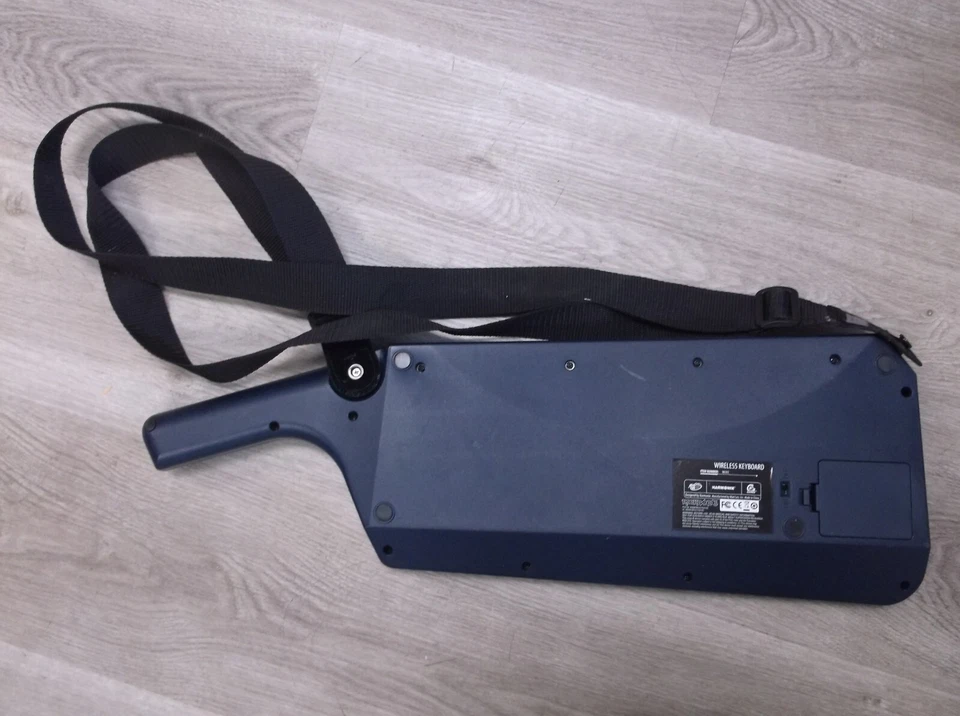 Nintendo Wii RockBand 3 Wireless Keyboard 96161 w/Strap - Image 2 of 4