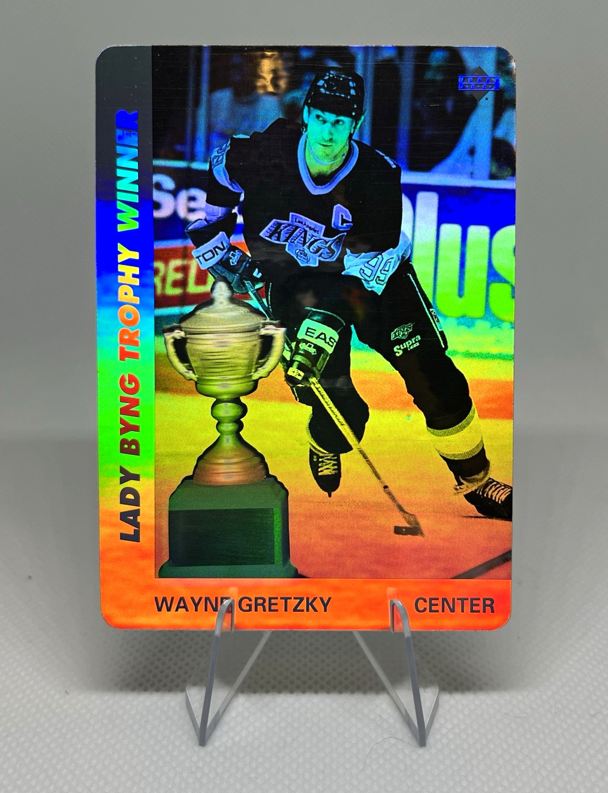 1991-92 Upper Deck Czech World Juniors Wayne Gretzky Lady Byng Winner Hologram
