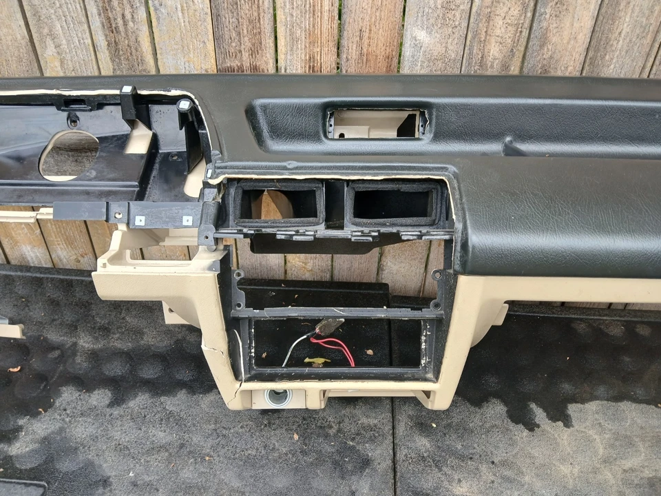 87 88 89 1986 Honda Accord (3.ª generación) tablero interior montaje consola  Foto 4 de 4