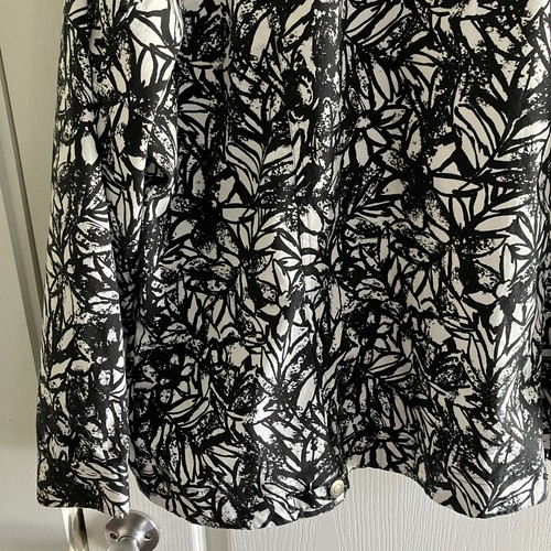 Christopher & Banks Womens Size 3XL Full Snap Front Shacket Floral - Picture 9 of 14