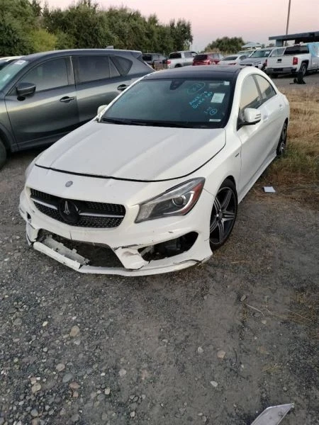 Right Front SUSPENSION KNEE ASSEMBLY 2014-2019 MERCEDES-BENZ CLA250 Foto 2 de 4