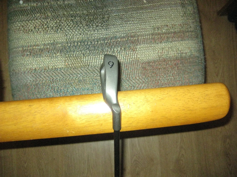 BRAND NEW Ping i3+ DEMO 6 iron Graphite Stiff RH  Black DOT std - Image 2 of 4