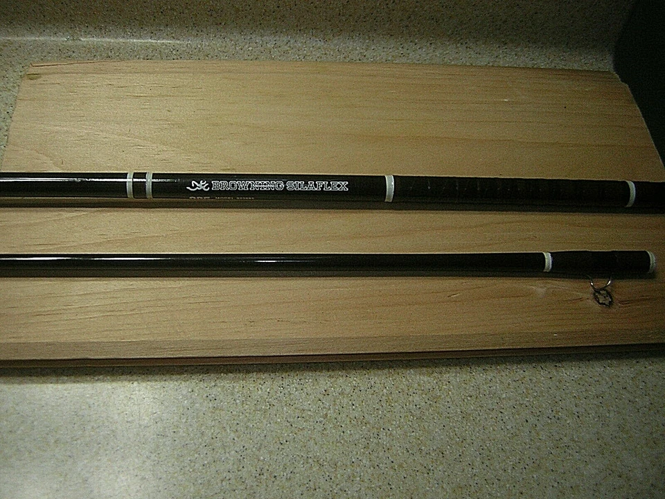 Browning SilaFlex Model 922985  8'6" 2 Piece Fly Rod - Image 4 of 4