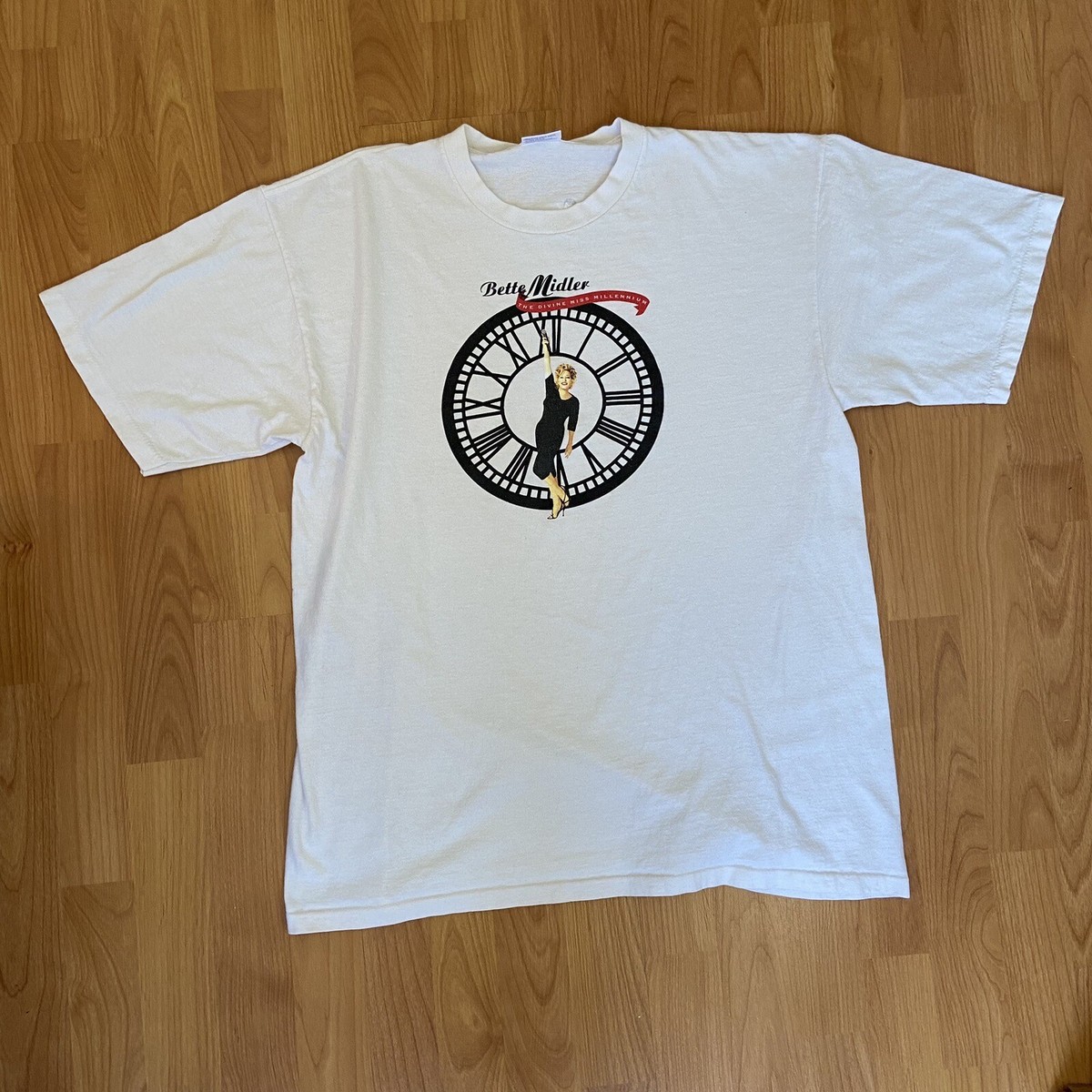 Vintage Bette Midler Men's The Divine Miss Millennium Concert T