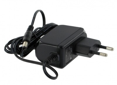 vhbw Caricabatteria per Yamaha Psr-282, Psr-292, Psr-293, Psr-3, Psr-300, Psr-300m, Psr-31, Psr-310, Psr-32 sostituisce PA-5, PA-5D, ecc