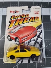 1992 Maisto Turbo Tread Ferrari Yellow
