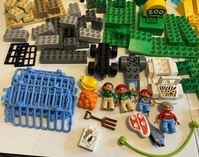 2012 LEGO Duplo Set 6157 BIG ZOO Complete Set Animals & People 147 pcs Ages 2-5